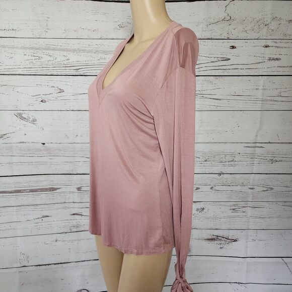 Feel the Piece Terre Jacobs Long Sleeve Pink Top XS/S NWOT - Picture 4 of 7
